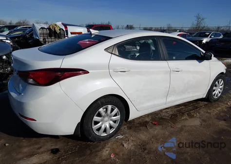 2016 Hyundai Elantra Se z USA, uszkodzony, nr VIN 5NPDH4AE2GH684591